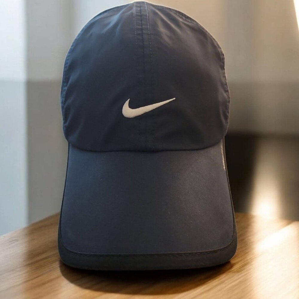 Nike Feather Light 2013 Cap